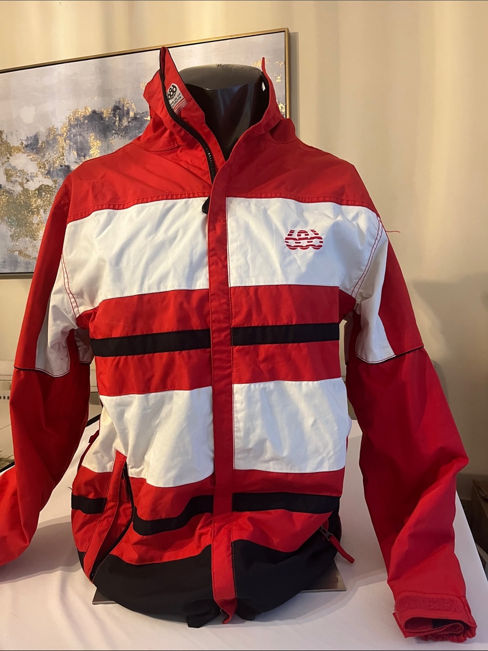 686 Six Eight Six Men's Snowboard Ski Jacket size Medium